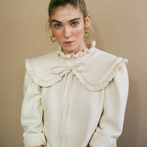 Ruffled Collar